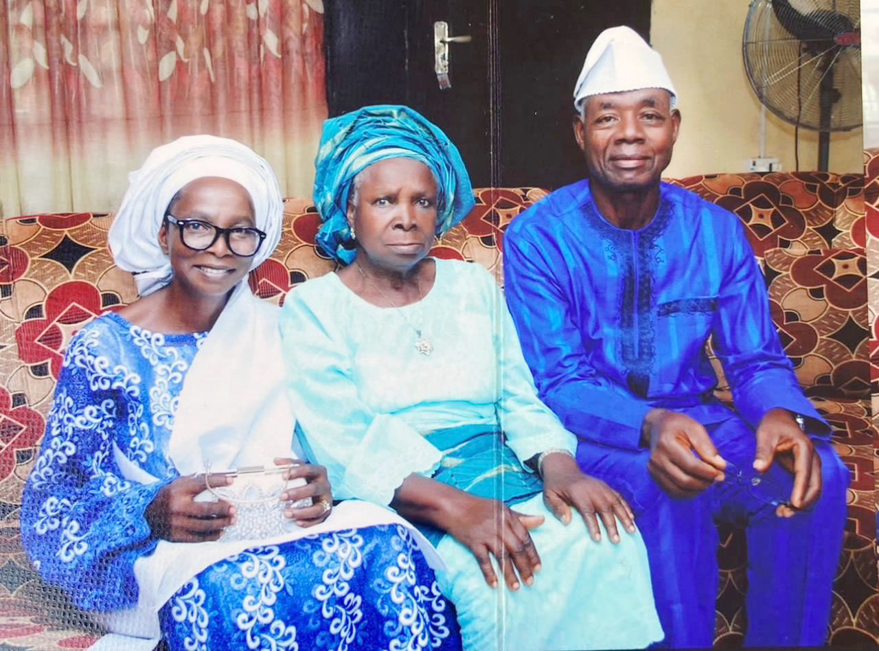 Mummy with her husband and mother